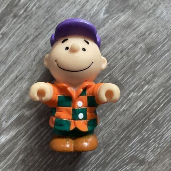 VINTAGE CHARLIE BROWN Figure 1950,1966 United Feature Syndicates 2.5 in Minty - Picture 1 of 4
